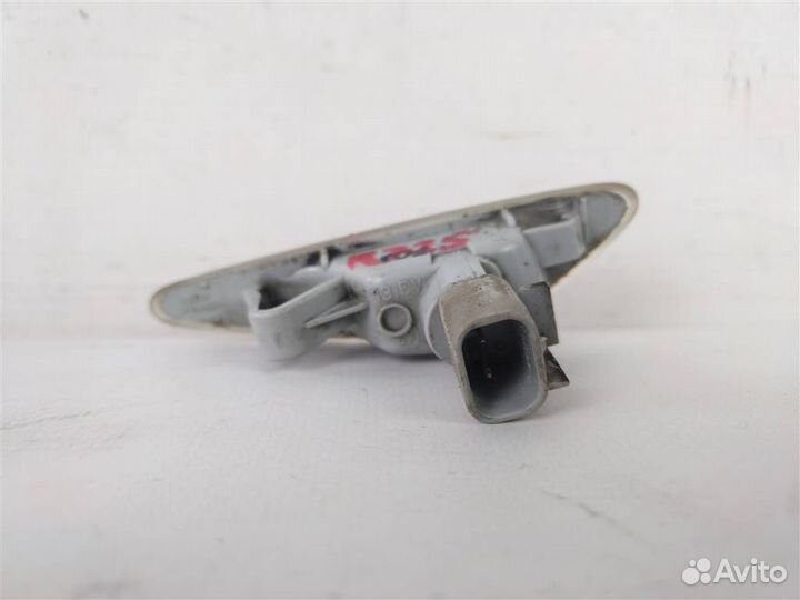 Повторитель на крыло левый белый мазда 6 (GH) 20