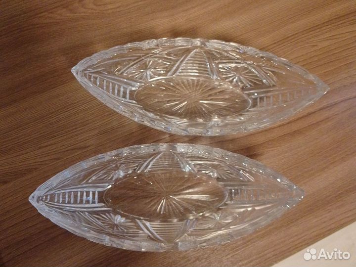 Хрустальная ваза