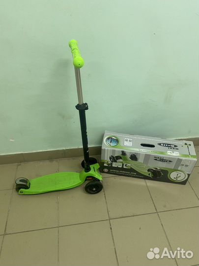 Самокат Maxi Micro