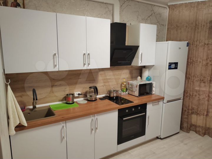 2-к. квартира, 52 м², 17/17 эт.