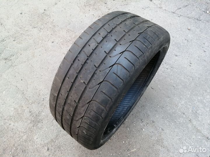 Pirelli P Zero PZ4 235/40 R18 95Y