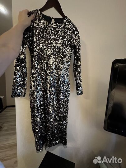 Платье вечернее