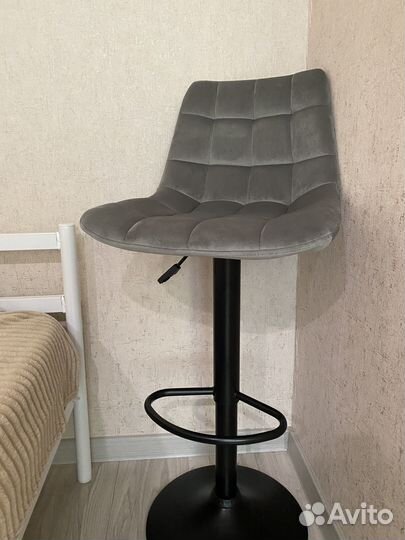 Барный стул