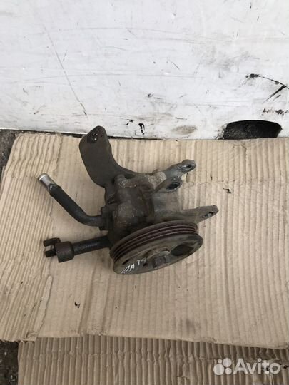 Насос гур Nissan Pathfinder III (2004—2010)