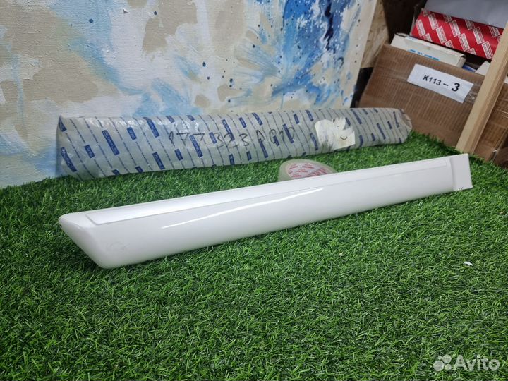 Молдинг Hyundai Sonata EF зад прав 877343D010