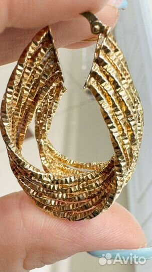 Золотые серьги 585 проба. У