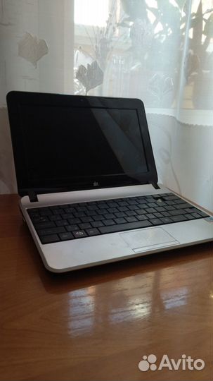 Нетбук DNS UW3 (не работает)