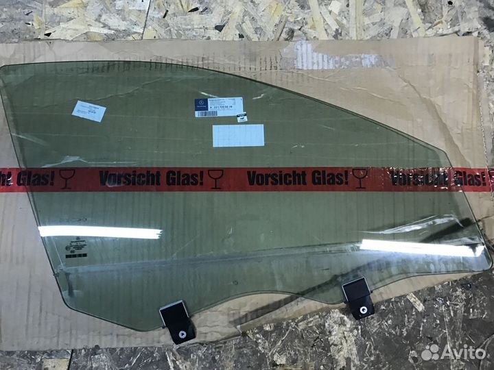 Мерседес S 221 стекло