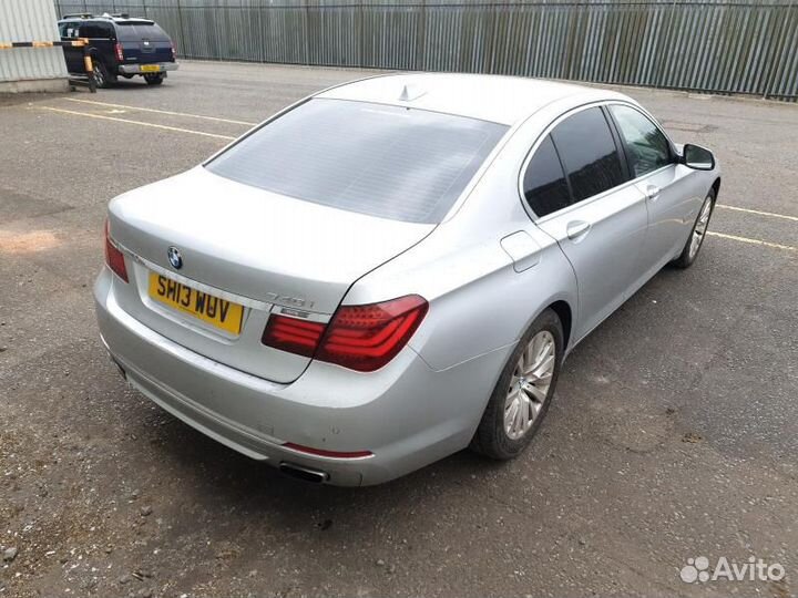 В разборе bmw 7 f01