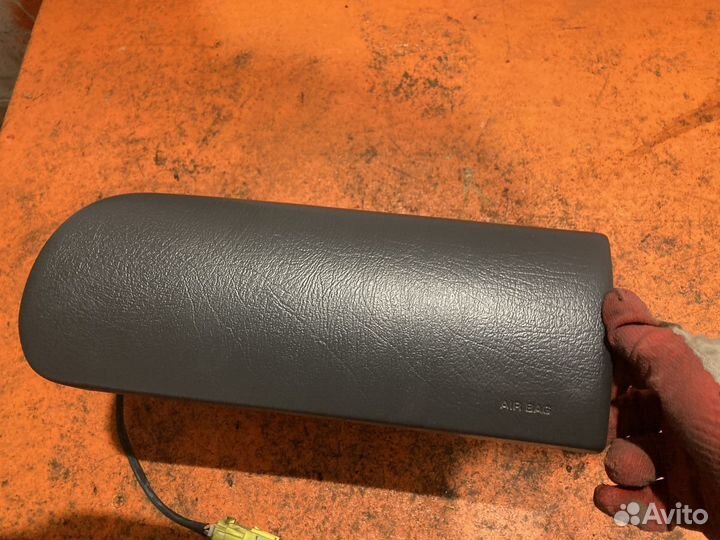 Подушка безопасности в торпедо Trail Blazer 1