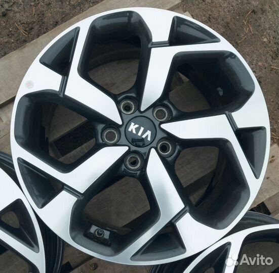 Kia Sportage 4 2019 Ориг Датчики R17 5x114.3