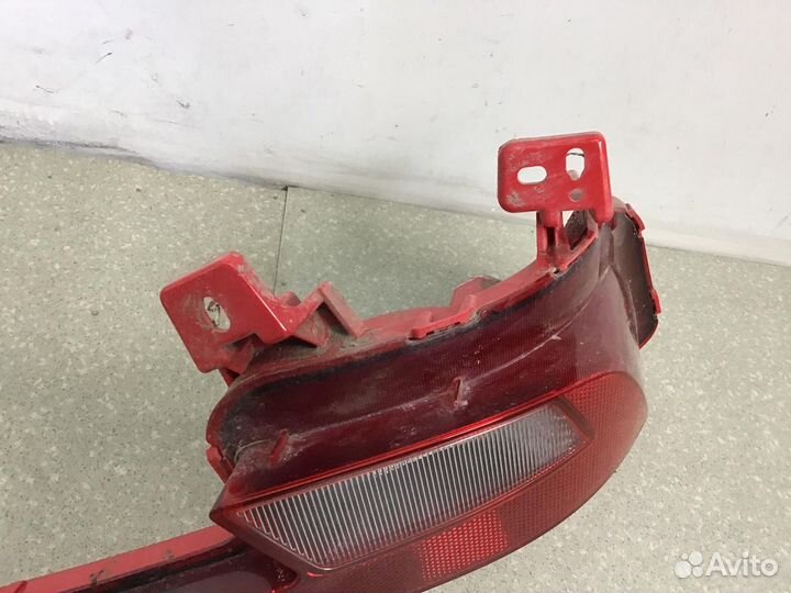 Фонарь задний в бампер правый Hyundai Elantra 2016