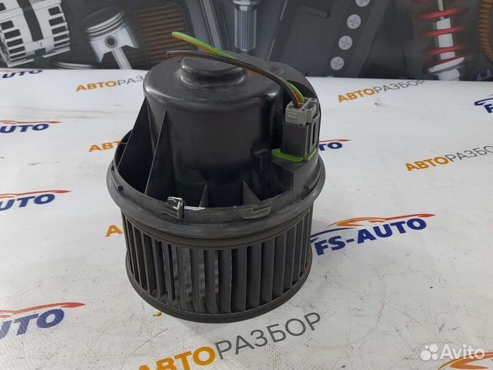 Моторчик печки Форд Мондео 4