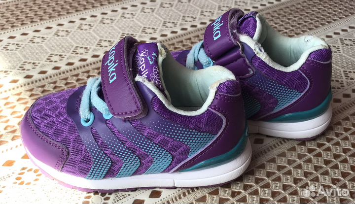 Кроссовки для девочки 21