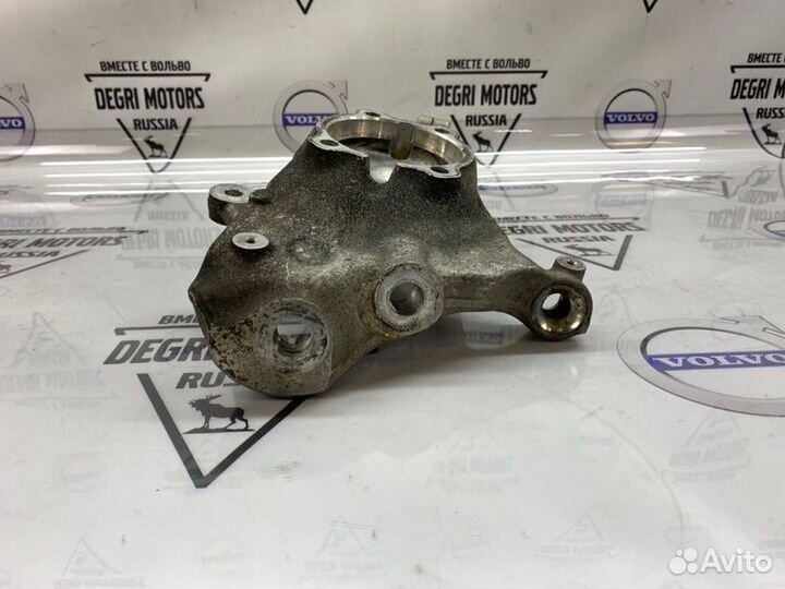 Кулак поворотный передняя правая BMW 5' F10 6' F06