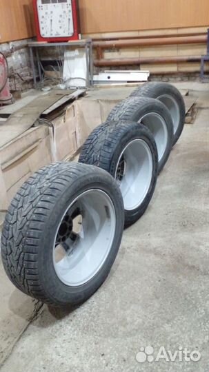 Nokian Tyres Hakka H 235/55 R17