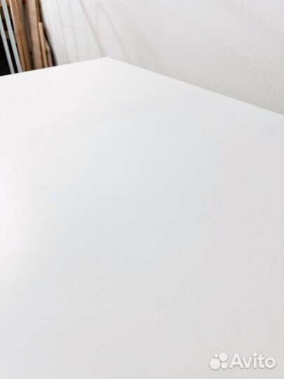 Стол письменный для работы