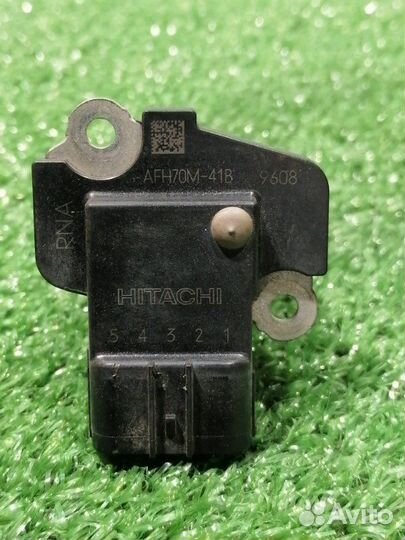 Датчик массового расхода воздуха Honda Fit GE6