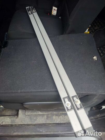 Крепления Гранта Лифтбэк, поперечины Калина