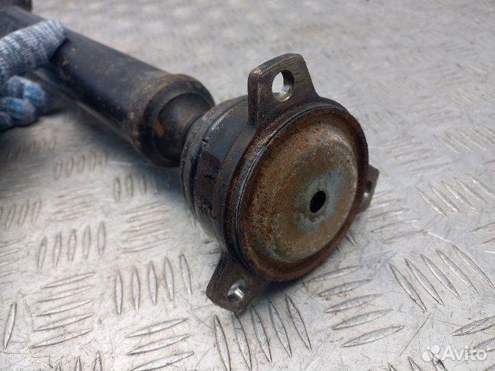 Вал карданный передний Mitsubishi L200 KB 2.5 4D56