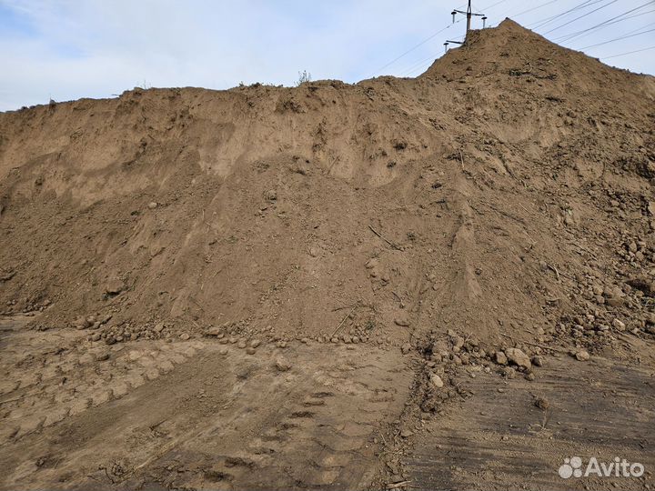 Земля серая, верхний слой земли, грунт