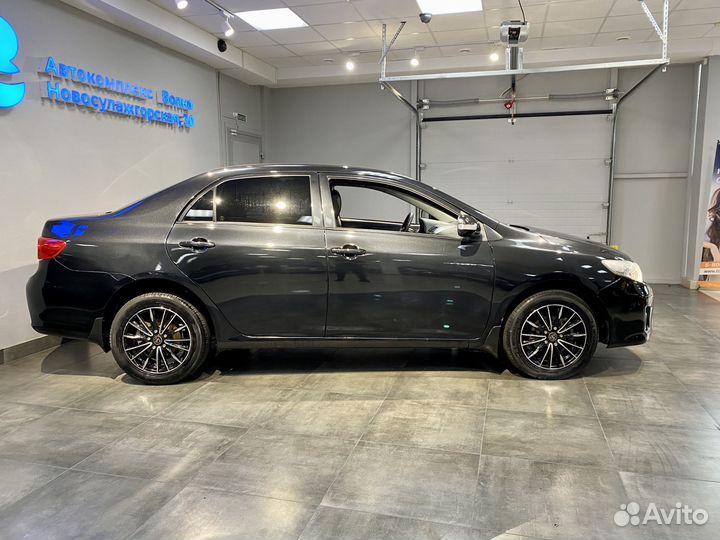Toyota Corolla, 2011
