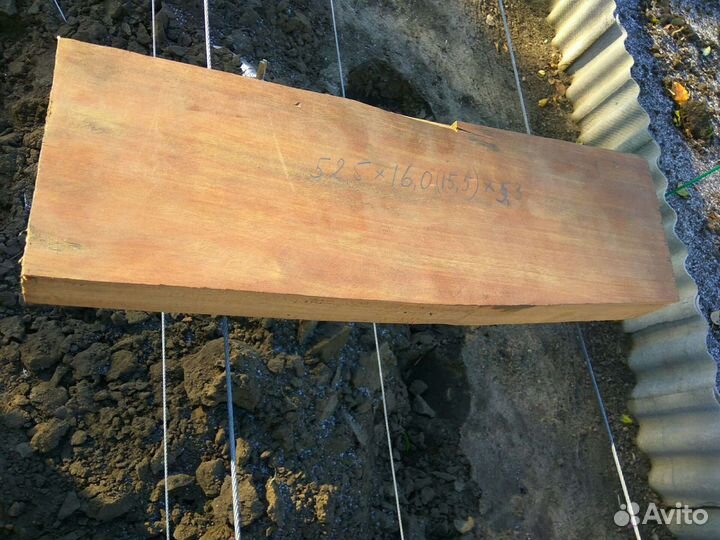 Заготовка из красного дерева