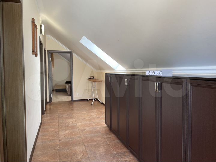 2-к. квартира, 65 м², 2/3 эт.