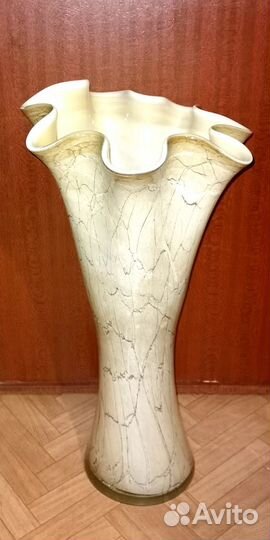 Ваза, цветное стекло