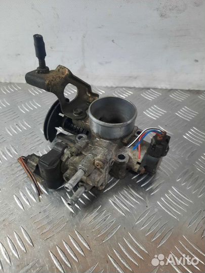 Дроссельная заслонка Toyota Avensis 1 1.8 7AFE