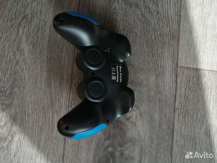 Игровой геймпат Ritmix