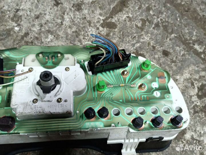 Приборная панель Opel Astra F C16NZ