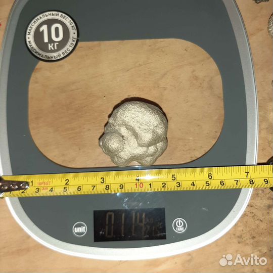 Камень пирит