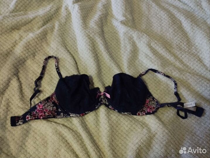 Бюстгальтер