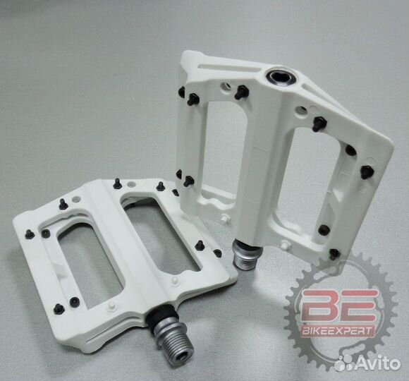 Педали HT, нейлоновые, пром. подшипник