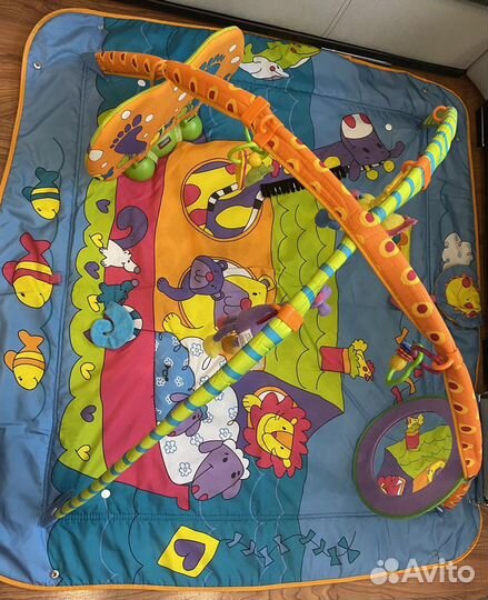 Развивающий коврик