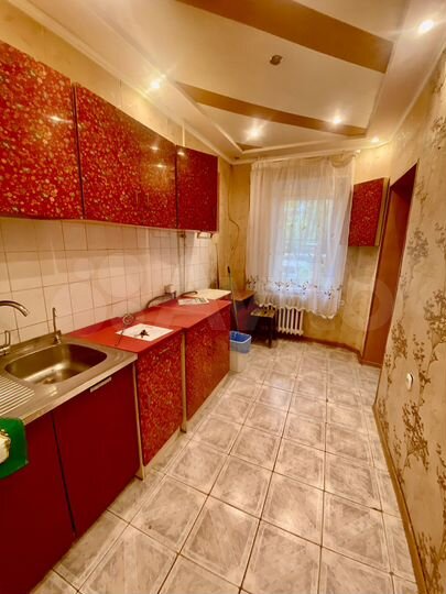 2-к. квартира, 58 м², 1/9 эт.