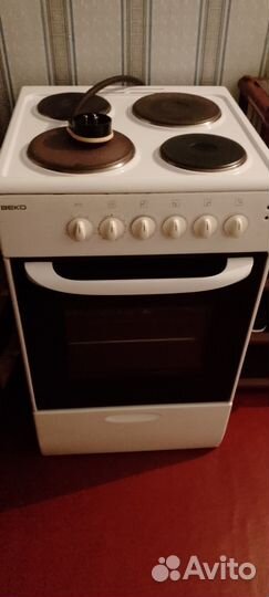 Продам электрическую плиту