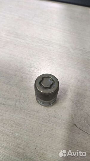 Гайки секретки Honda (M14)