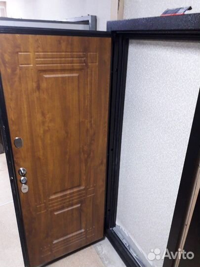 Дверь металлическая, терморазрыв