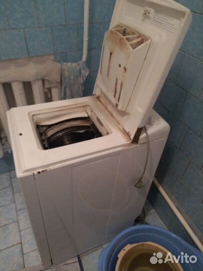 Стиральная машина Zanussi вертикальная