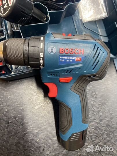 Бесщеточный Шуруповерт bosch gsr 12v 30