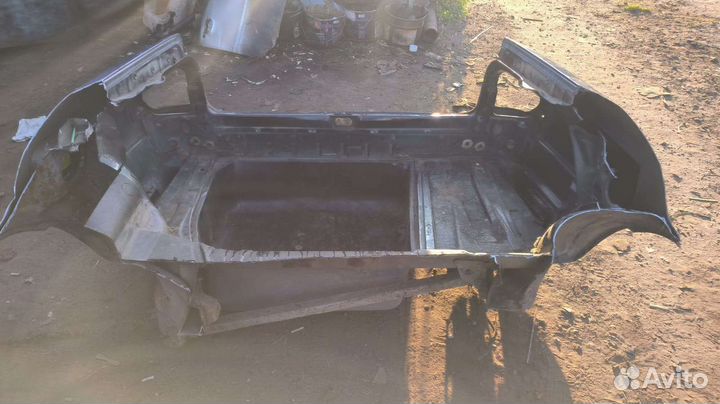 Задняя часть Audi 100c4 A6C4 седан