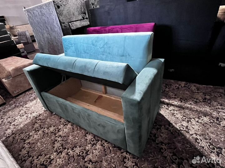 Мини-диван с ящиком