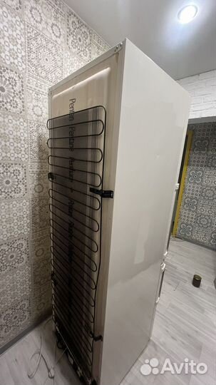 Холодильник на запчасти