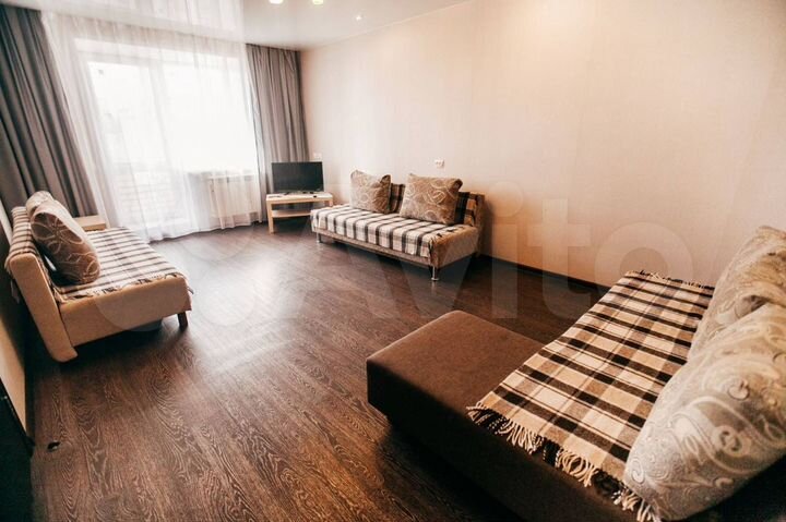 2-к. квартира, 64 м², 10/10 эт.