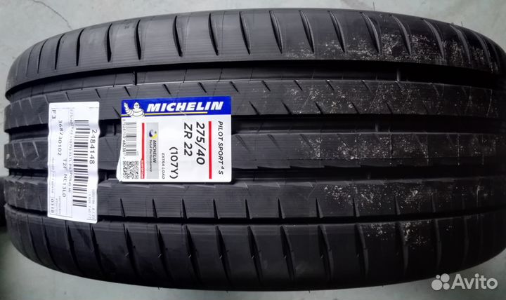 Michelin Pilot Sport 4 S 275/40 R22 108Y