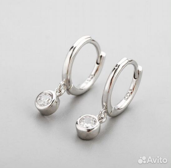 Миниатюрные серьги
