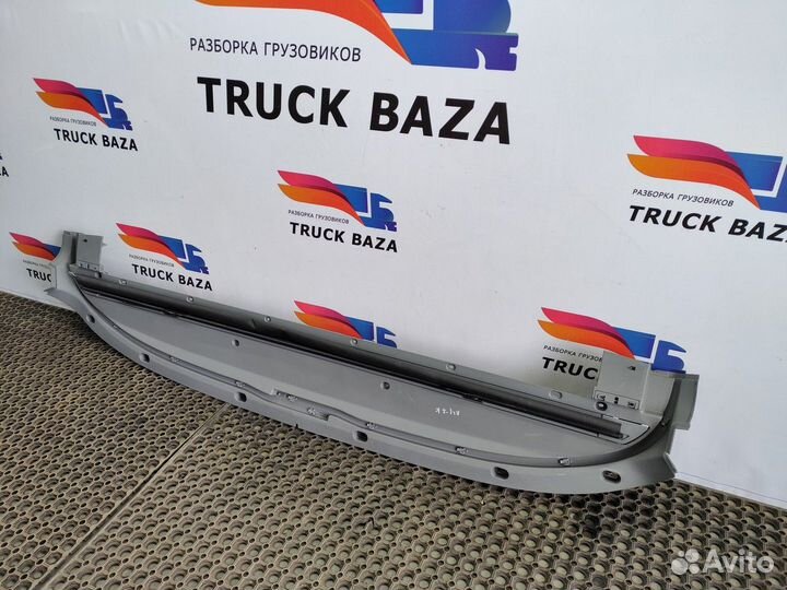 Накладка торпедо Renault T