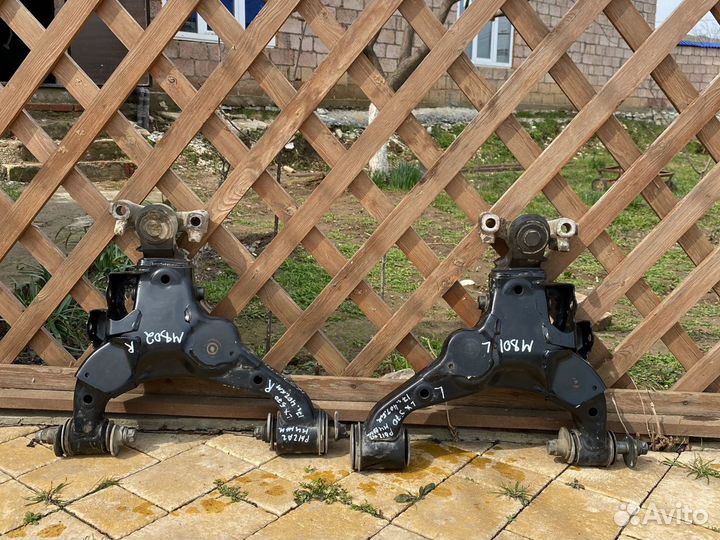 Lexus Lx570 Рычаг нижний